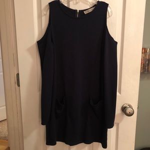 Abercrombie & Fitch Cold Shoulder Dress